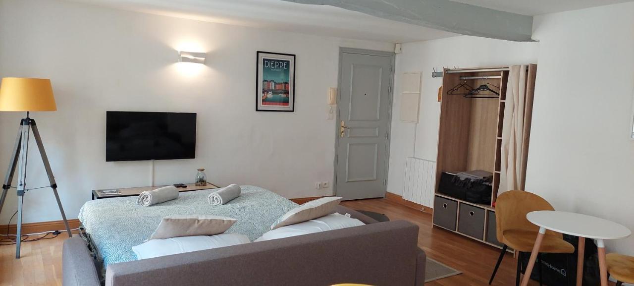 Beau Studio Cosy Calme En Face Du Port Sur Le Quai Apartman Dieppe Kültér fotó