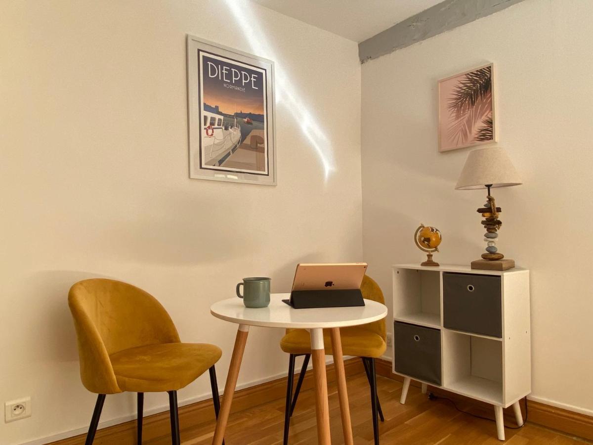Beau Studio Cosy Calme En Face Du Port Sur Le Quai Apartman Dieppe Kültér fotó